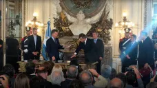 El presidente Mauricio Macri tomó juramento a los nuevos ministros de Salud y Agroindustria