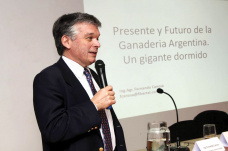 Fernando Canosa - coordinador de la mesa de Ganados y Carnes