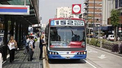 Suben desde abril las tarifas de agua y los boletos de colectivos y trenes