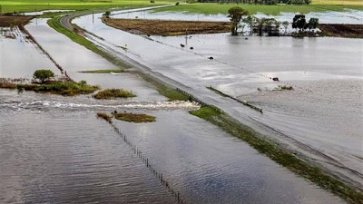 Por el agua, la ruta 7 sólo se puede transitar en horario de oficina