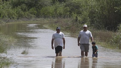 La Madrid: bajo el agua, entre la bronca y la desolación
