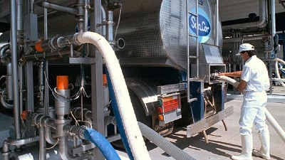 Cómo se acordó en 2009 el aporte de la industria láctea a Atilra que el Gobierno pide reducir antes de ayudar a SanCor