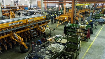 La maquinaria agrícola, con un mayor nivel de ventas y creación de empleos que otros sectores