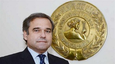 Profundo pesar por el fallecimiento del licenciado Ricardo D. Valderrama