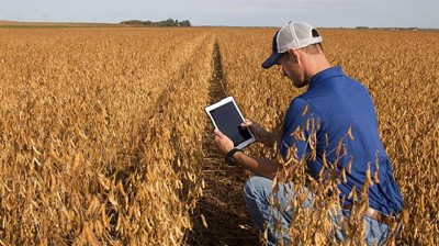 Agro digital: el debate sobre la propiedad y el uso de los datos llegó al campo