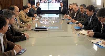 Acciones conjuntas para el control de la langosta