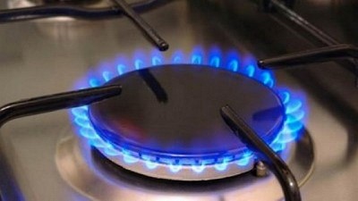 Desde hoy suben gas, luz y prepagas, y se espera que aumenten las naftas