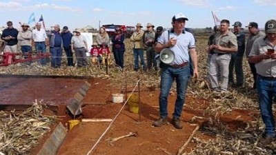 El INTA mostró el know how de la siembra directa y maquinaria argentina en Sudáfrica