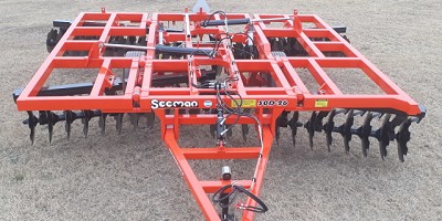 Secman lanzó la rastra de discos desencontrados 50 D–26