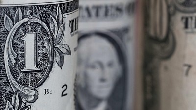 ¿Por qué Argentina no dolariza su economía como Ecuador?
