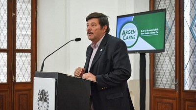 Se presentó 
