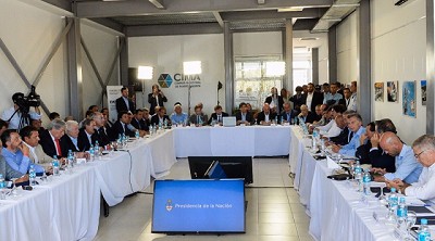El Gobierno anunció financiamiento por $500 millones para la compra de buques pesqueros nacionales