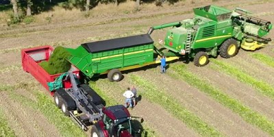 En Holanda diseñaron una tolva especial que se acopla a las cosechadoras John Deere