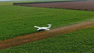 Pyka diseñó un drone eléctrico que pulveriza 40 hectáreas/hora
