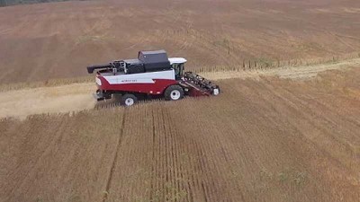En Rusia, preparan cientos de cosechadoras robots para levantar el trigo