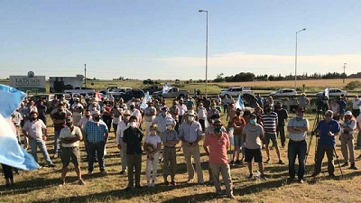 Farer protestó en Crespo y lanzó: 