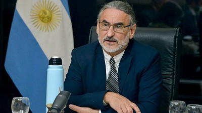 Basterra sobre trigo: “no nos lleven a tener que forzar cierres de mercado para que quede trigo acá”