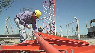 Avanza la construcción de torres para la detección de incendios en el delta del Paraná