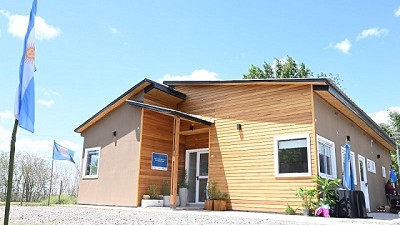 En Baradero, el INTA inauguró la primera oficina autoconstruida en madera