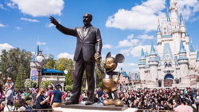 De la prehistoria de Alberto a la creatividad de Disney con un campo liberado; por Ricardo Bindi
