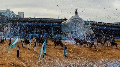 Expo Rural 2025 cerró con más de 150.000 cabezas vendidas, y récord de más de 1,5 Mill. de visitantes