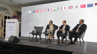 Agricultores de tres continentes contaron como transforman el mundo desde sus campos