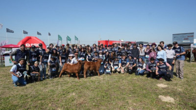Formando líderes: la Jura Angus Junior prepara a los futuros protagonistas del Campo