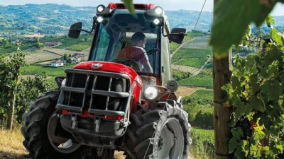 Italia cortó la racha: Fuerte recuperación en el mercado de Tractores
