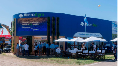 Banco Macro hace historia en Rosario: por primera vez una entidad financiera se queda con el primer lote de soja