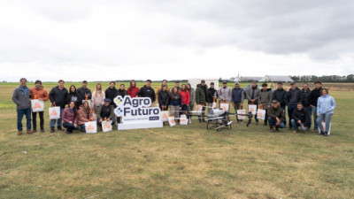 +Agro +Futuro: Bayer impulsa la tercera edición del programa que conecta a los jóvenes con la innovación y el agro