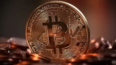 El rol de las criptomonedas y billeteras digitales en la dolarización de facto argentina
