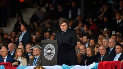 El agro tiene una cosecha récord, mejores precios y una macro más estable… pero nadie aprieta el acelerador