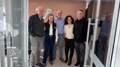 Guanaco: Autoridades del INTA visitaron el frigorífico Monte Carlo